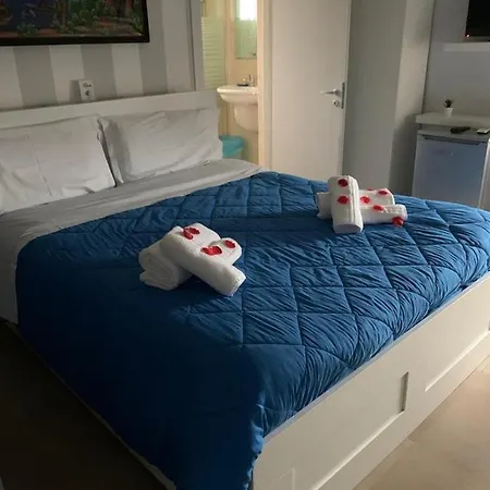 I Girasoli Srls Oda ve Kahvaltı Bari