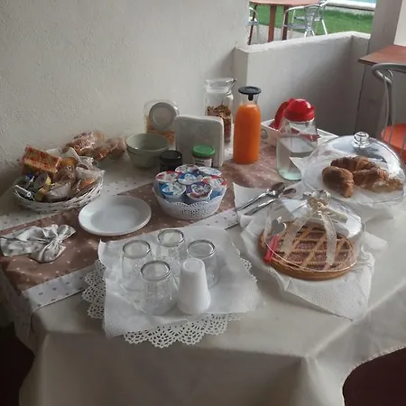 I Girasoli Srls Bed & Breakfast 3*