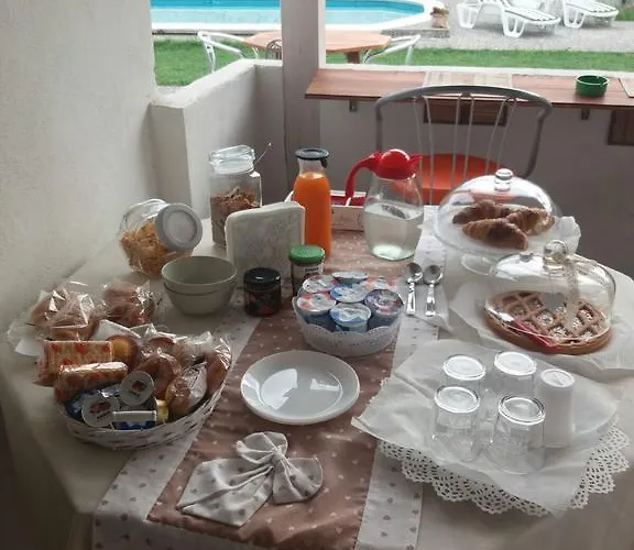 Oda ve Kahvaltı I Girasoli Srls Bari